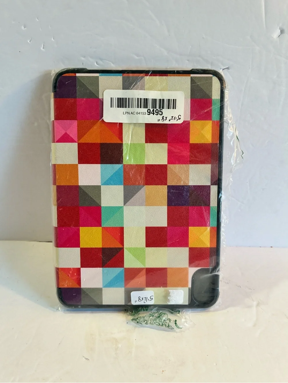 NWT Colorful Geometric 8